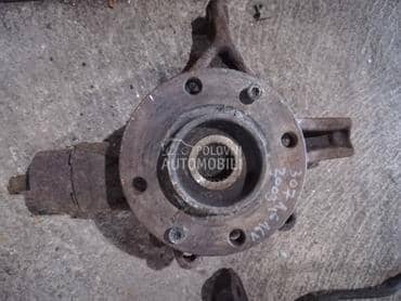 desna glavcina za Peugeot 307