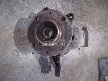 leva glavcina za Peugeot 306