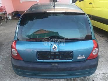 Renault Clio 2004. god. -  kompletan auto u delovima
