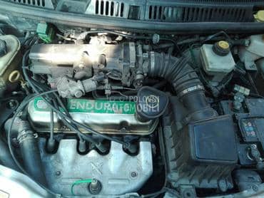 razni delovi svi modeli za Ford Focus od 1998. do 2010. god.