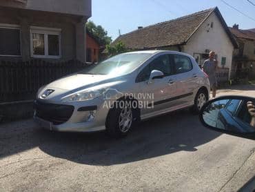 FAROVI PEZO 308 za Peugeot 308 od 2005. do 2010. god.