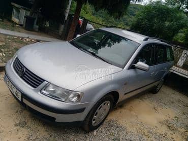 Volkswagen Passat B5 -  kompletan auto u delovima