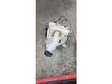 posuda brisaca za Toyota Land Cruiser od 1996. do 2003. god.