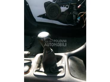 rucica menjaca za Peugeot 206