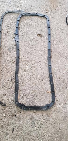 Y61/2,8td dihtung kartera