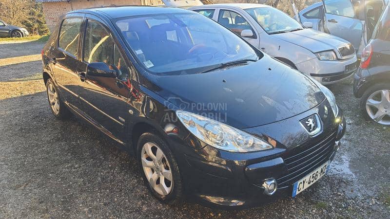 Peugeot 307 1.6HDi NavteqOnBoard