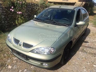 farovi za Renault Megane od 2000. do 2003. god.