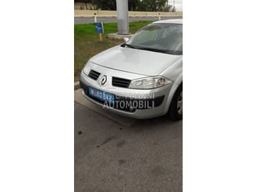 branik za Renault Megane od 2002. do 2006. god.