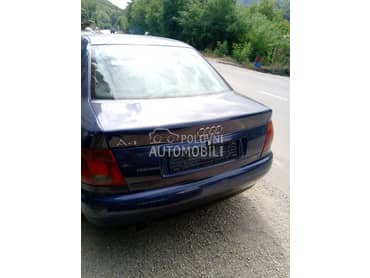 Gepek vrata limuzina za Audi A4