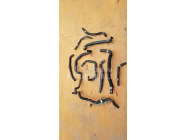 gumena creva razna za Nissan Murano od 2003. do 2010. god.