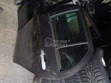 zadnja leva vrata za Toyota Yaris od 2006. do 2012. god.