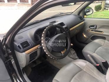 volan iniciale za Renault Clio od 2000. do 2007. god.