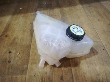 Posuda hladnjaka za vodu za Ford Fiesta od 2008. do 2017. god.