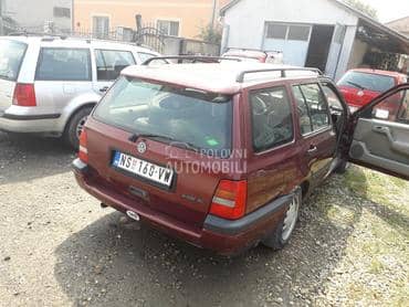 Volkswagen Golf 3 - kompletan auto u delovima