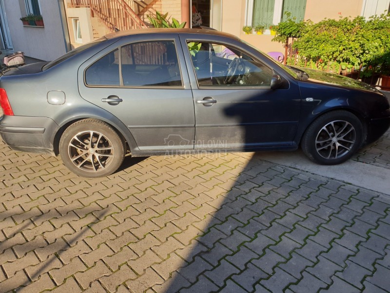 Delovi za Volkswagen Bora