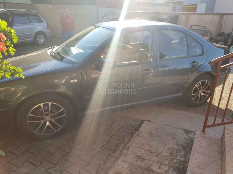 Delovi za Volkswagen Bora