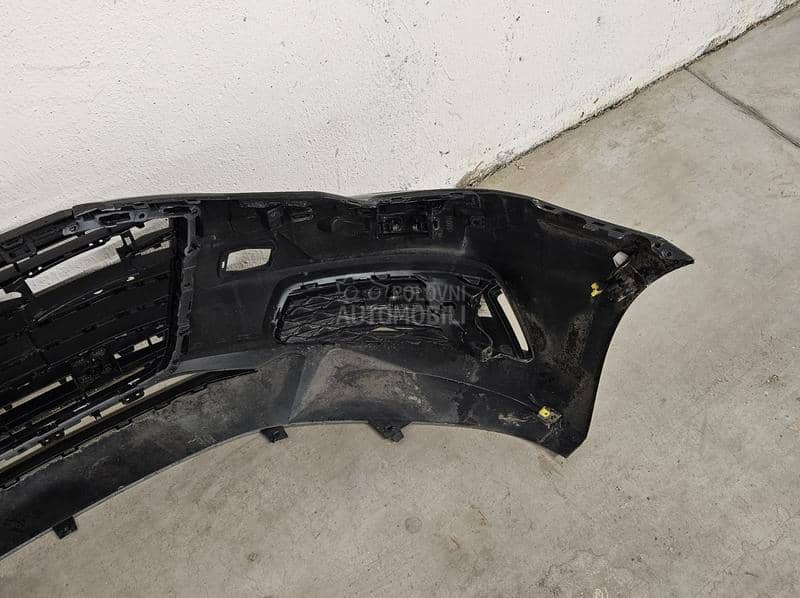 Prednji Branik Black Edition