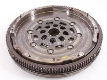 Zamajci ZA VISE MODELA za Volkswagen Passat B5.5 od 2000. do 2010. god.