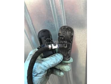 Prskalice brisaca za Audi A3, A4, A4 Allroad ... od 2004. do 2015. god.