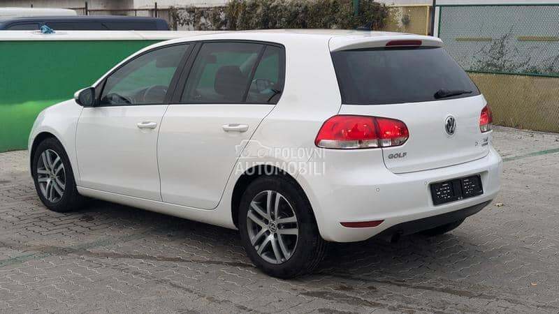 Volkswagen Golf 6 -  kompletan auto u delovima