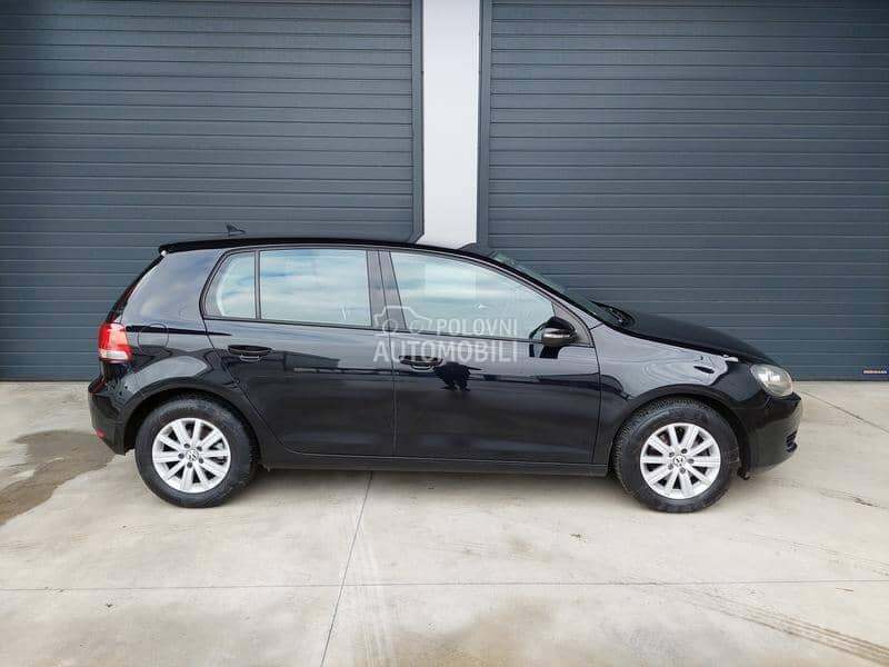 Volkswagen Golf 6 -  kompletan auto u delovima