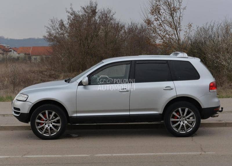 Volkswagen Touareg -  kompletan auto u delovima