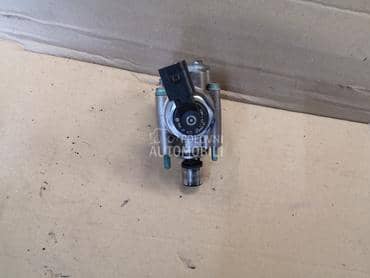 benzinska pumpa za Volkswagen Golf 5, Golf Plus, Jetta ... od 2004. do 2008. god.