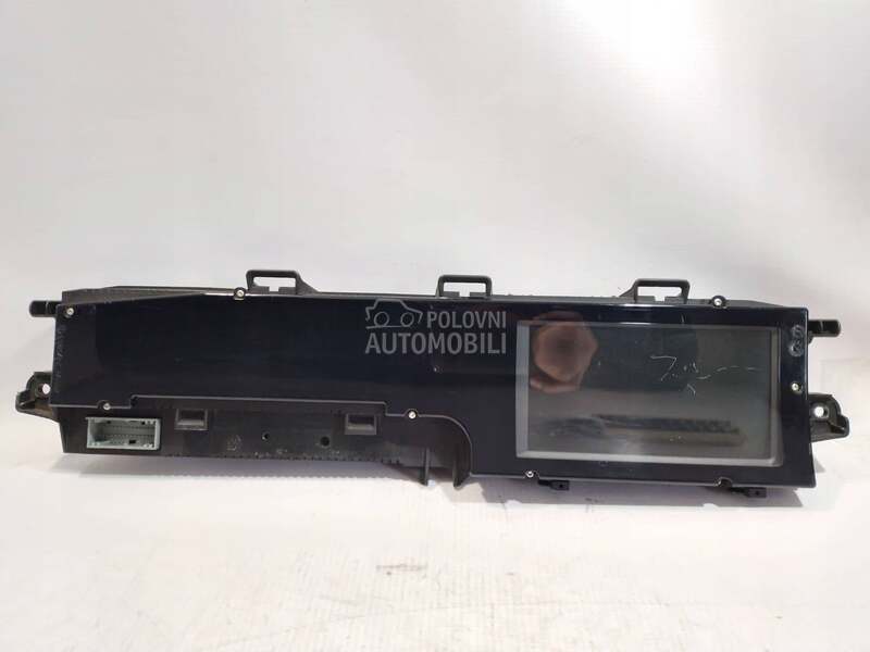 Instrument sat ZA VISE MODELA