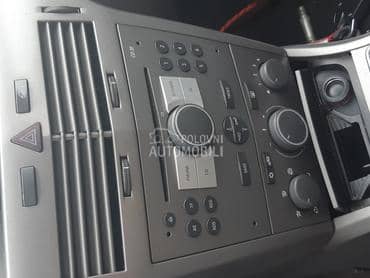 radio CD za Opel Astra H