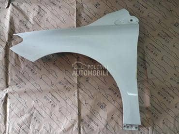 krilo za Mercedes Benz B Klasa od 2011. do 2019. god.