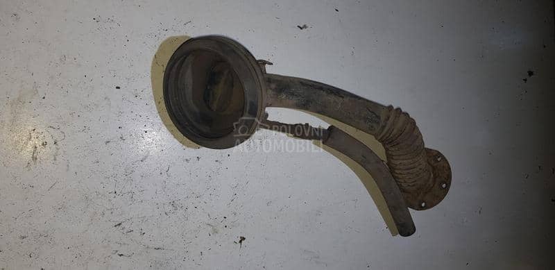 ulivna cev rezervoara