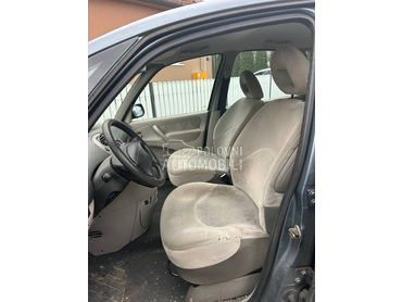 Prednja Sedista za Citroen Xsara Picasso