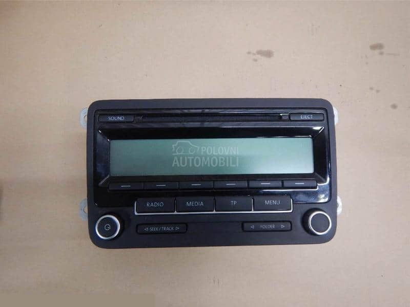 Radio CD ZA VISE MODELA