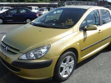 Peugeot 307 -  kompletan auto u delovima