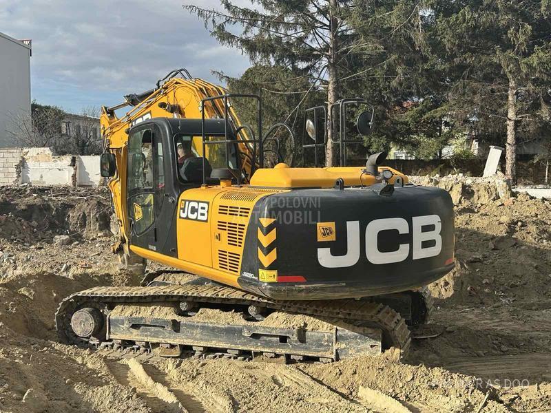 JCB JS 220 NLC