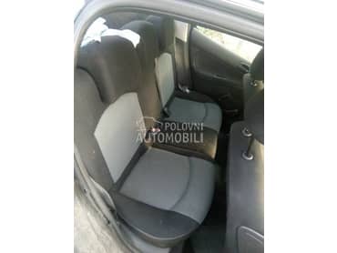 sedista za Peugeot 206