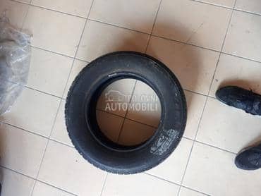 Bridgestone 195/65 R15 Zimska