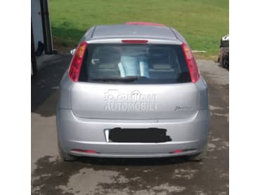 Gepek vrata za Fiat Grande Punto