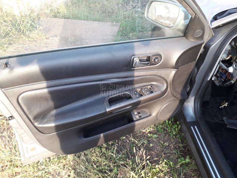 Passat B5.5 roletna gepeka