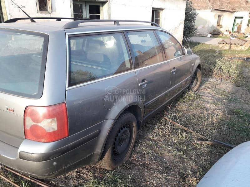 Passat B5.5 roletna gepeka