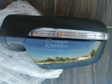 sklopivi retrovizor za Mercedes Benz A Klasa, B Klasa od 2008. do 2012. god.