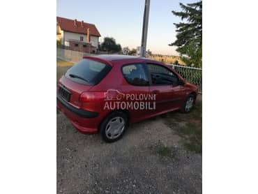 stop svetlo za Peugeot 206