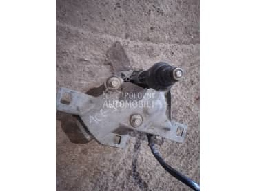 motor brisaca sofersajbne za Peugeot 106