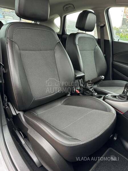 Opel Astra J 1.7CDTI NOVA COSMO