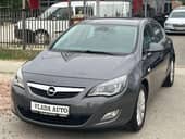 Opel Astra J 1.7 CDTI NOVA COSMO