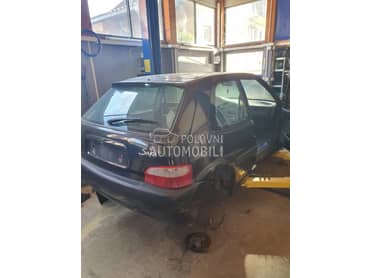 Citroen Saxo -  kompletan auto u delovima