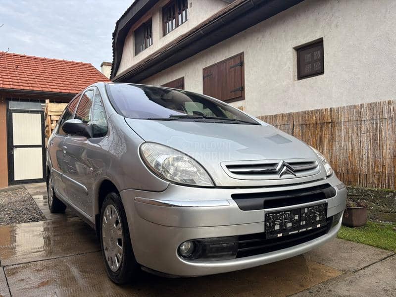 Citroen Xsara Picasso -  kompletan auto u delovima