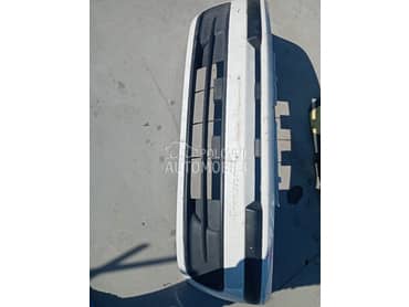 Prednji branik beli za Fiat Punto od 2001. do 2003. god.