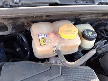 Posuda vode za Fiat Croma