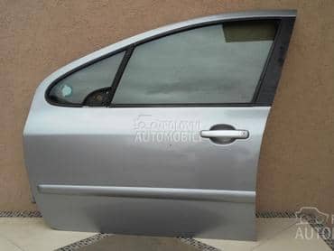 Desna vrata..kupe..vise boja za Peugeot 206